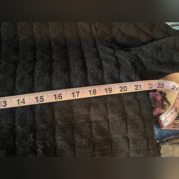 Liz Claiborne Black Textured Knit Sweater Size L - Picture 7 of 8